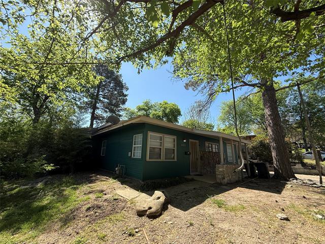 Building Photo - 4405 Lisbon St