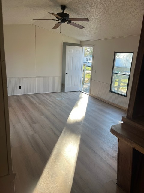 Building Photo - 8379 Parkview Ln