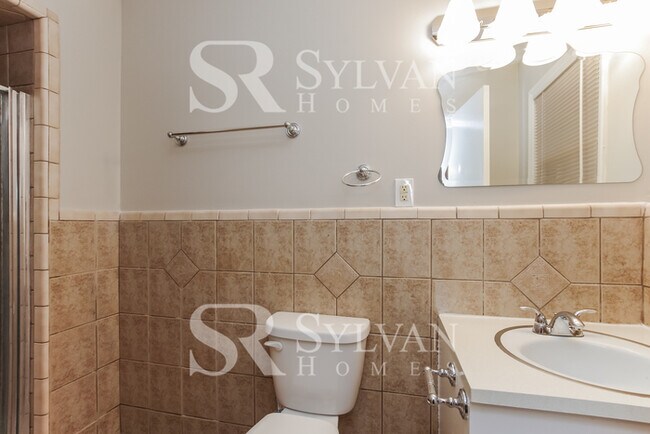 Building Photo - Carve Out a Great Life Here!