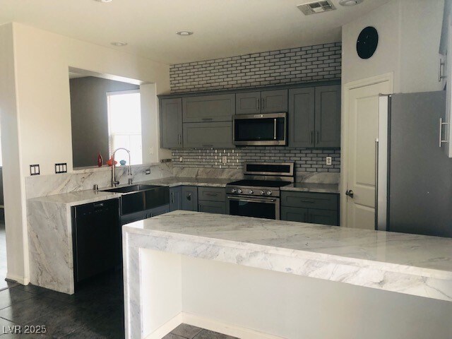 Building Photo - 10741 Beach House Ave