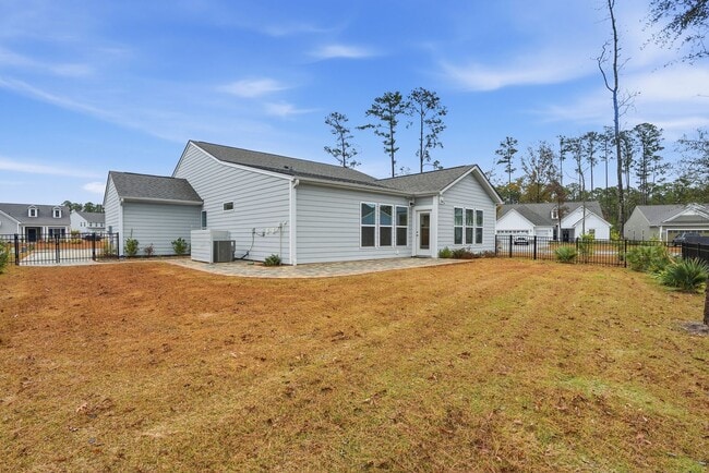 Building Photo - 3-Bed Corner Lot Home in Waterways Community