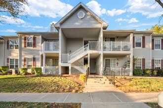 Building Photo - 3207 Winder Dr