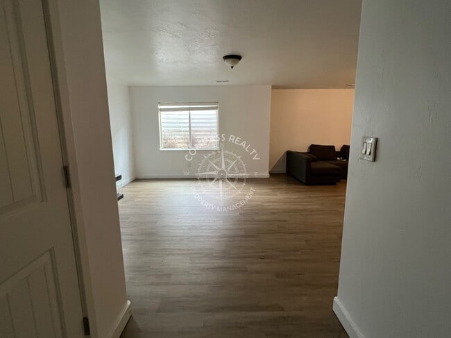 Building Photo - 375 Slate Drive