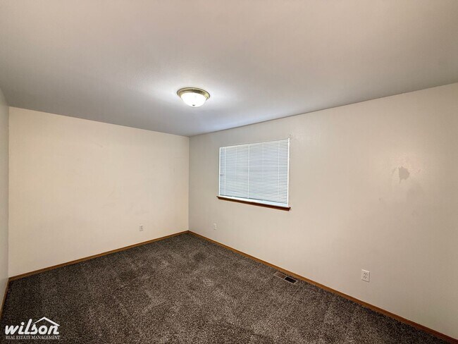 Building Photo - 7400 Richey Rd