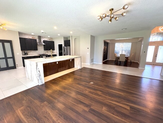 Building Photo - Available NOW!  Stunning 5-Bedroom Home in...