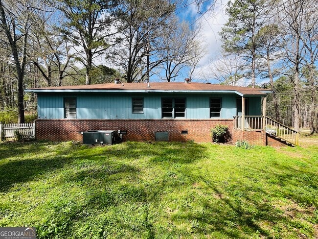 Building Photo - 32 N Cove Dr