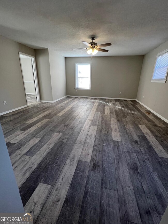 Building Photo - 2442 Womack Cir