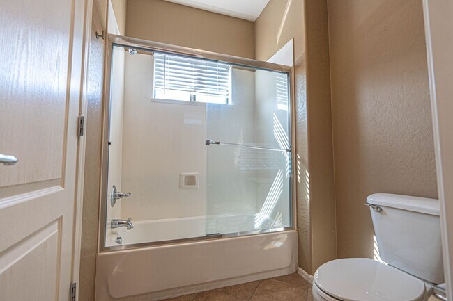 Building Photo - 3-Bed, 2-Bath Condo with Stunning Lake Views!