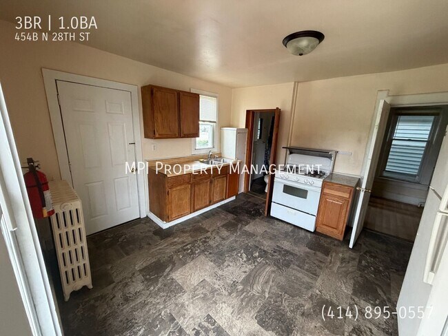 Building Photo - 454B N 28TH ST-