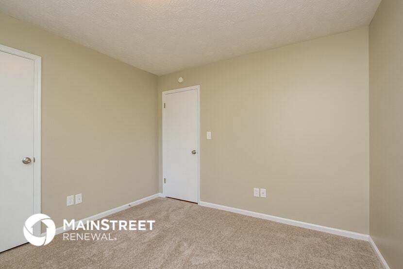 Building Photo - 3790 Creekview Cir