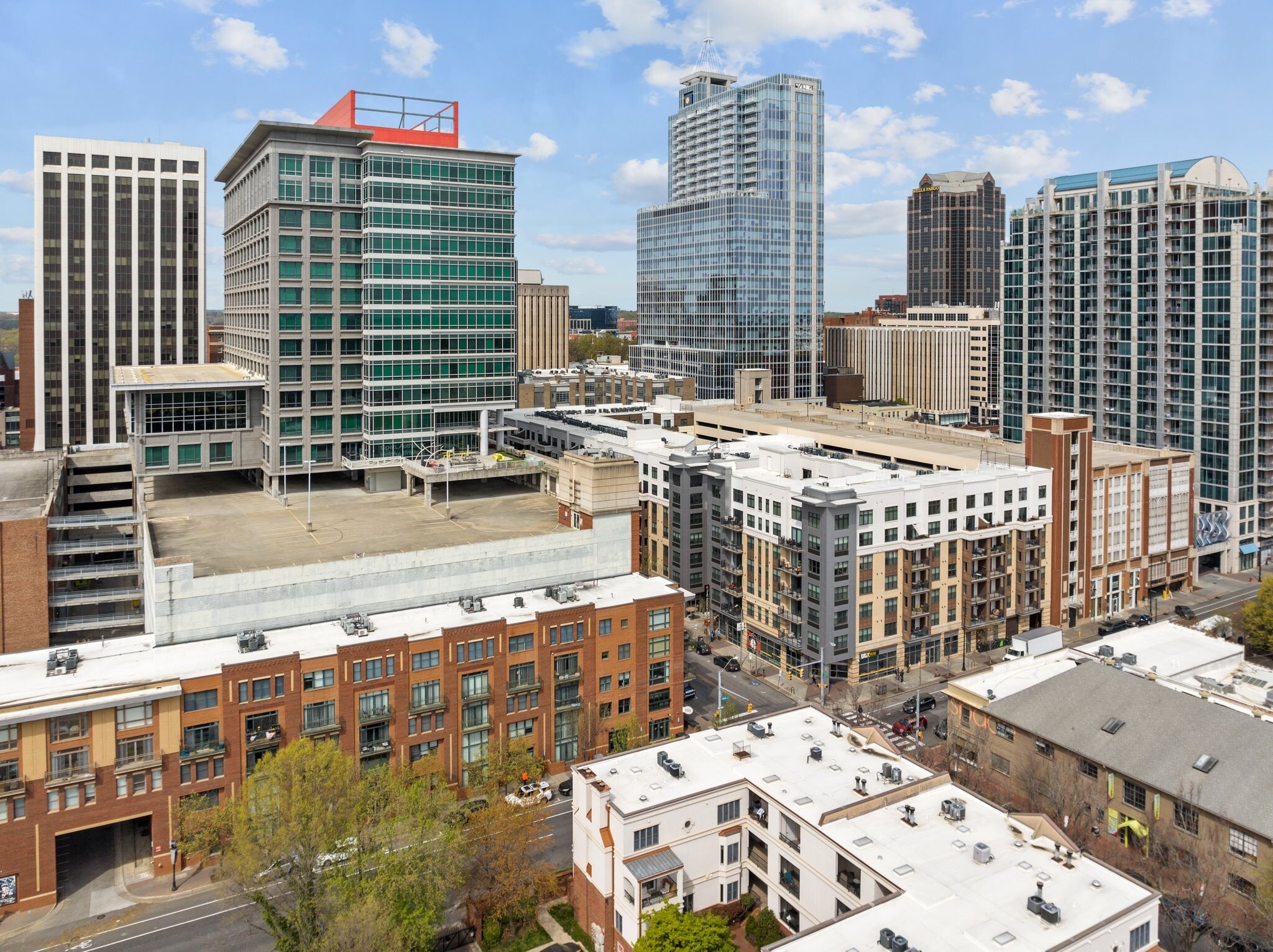 Building Photo - 444 S Blount St