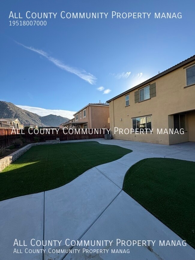 Building Photo - 29892 Glacier Bay Dr