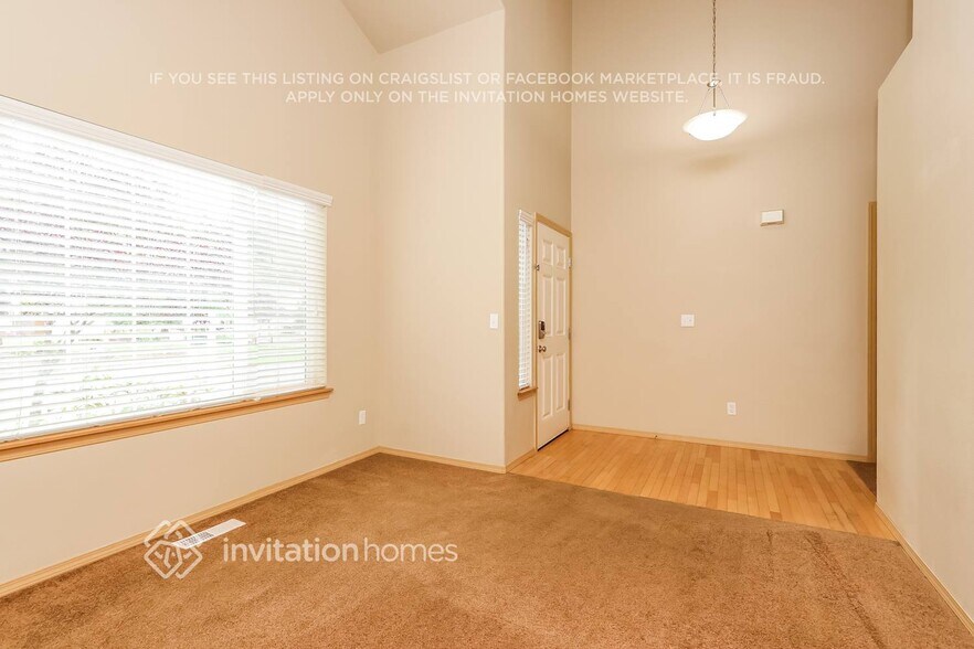 Building Photo - 18560 96th Ave E