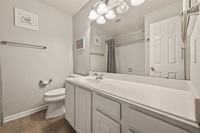 Building Photo - 12418 Shawwood Ct