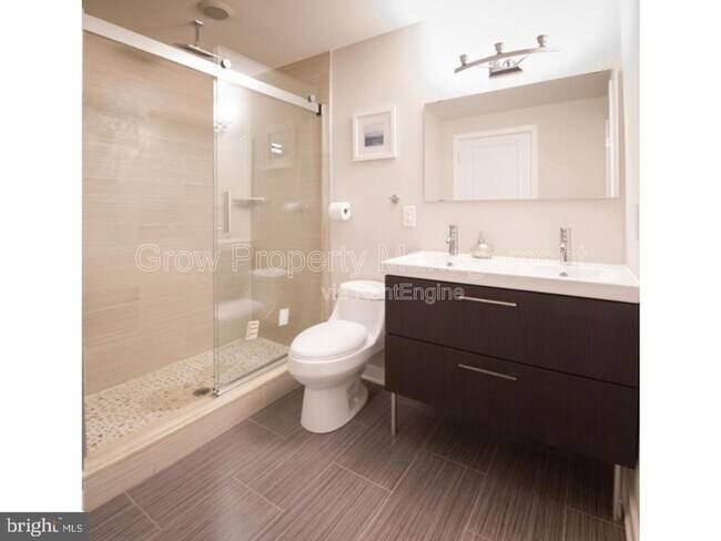 Building Photo - 1416 Parrish St