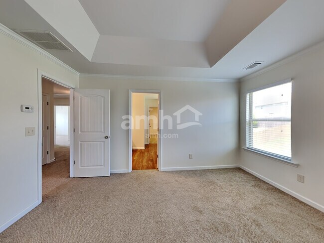 Building Photo - 2145 Villa Spring Ct
