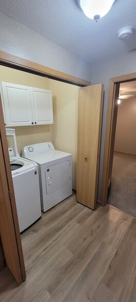 Building Photo - 1308 E Redwood Blvd