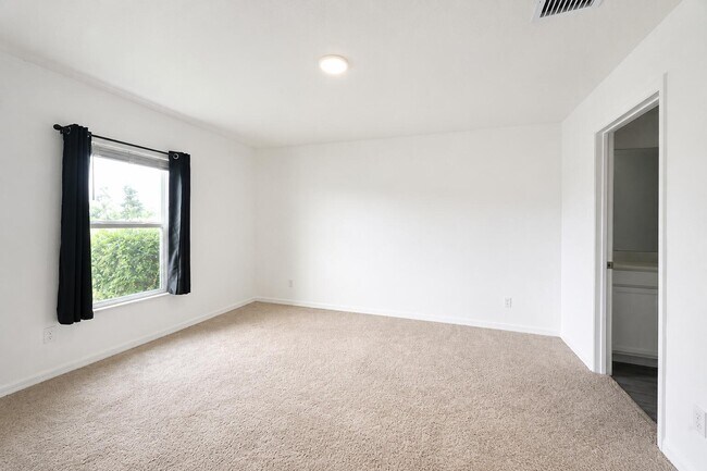 Building Photo - 5318 Imagination Dr