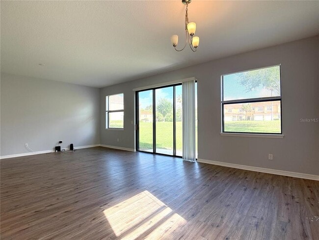 Building Photo - 1282 Clove Dr