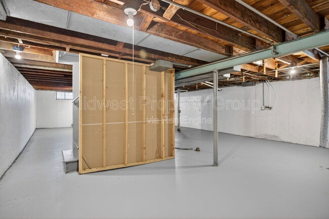 Building Photo - 1223 Rapid Dr