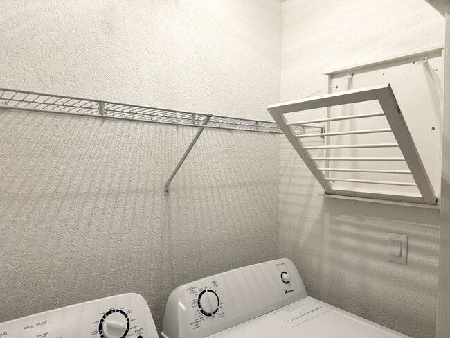 Building Photo - 1514 Northfield Meadows Blvd