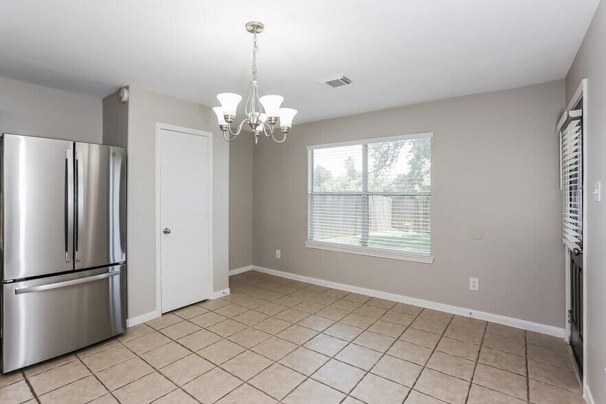 Building Photo - 16114 Callan Ln