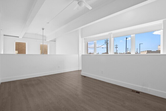 Building Photo - STUFF TO DO IN A SPACE FOR RENT