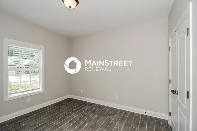 Building Photo - 3 Bedroom Pet-Friendly Home in Dallas, GA with Main Street Renewal