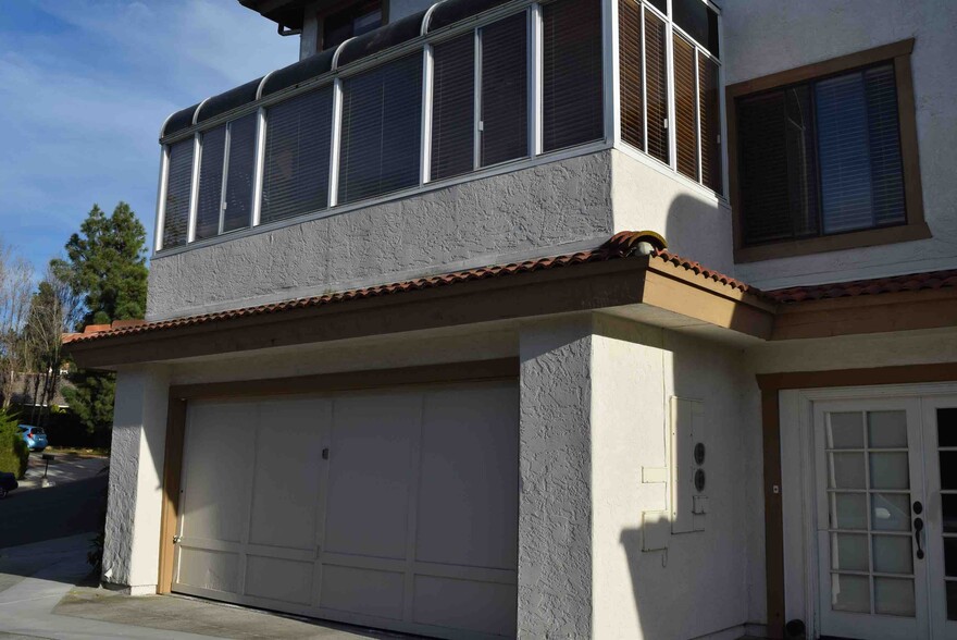 Building Photo - 2657 Cazadero Dr