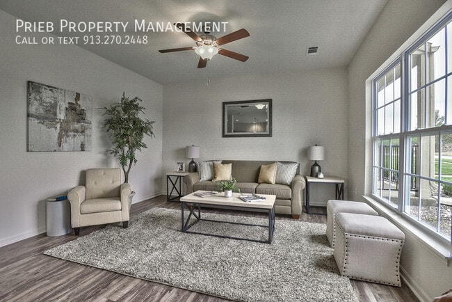 Building Photo - 12665 S Noreston St