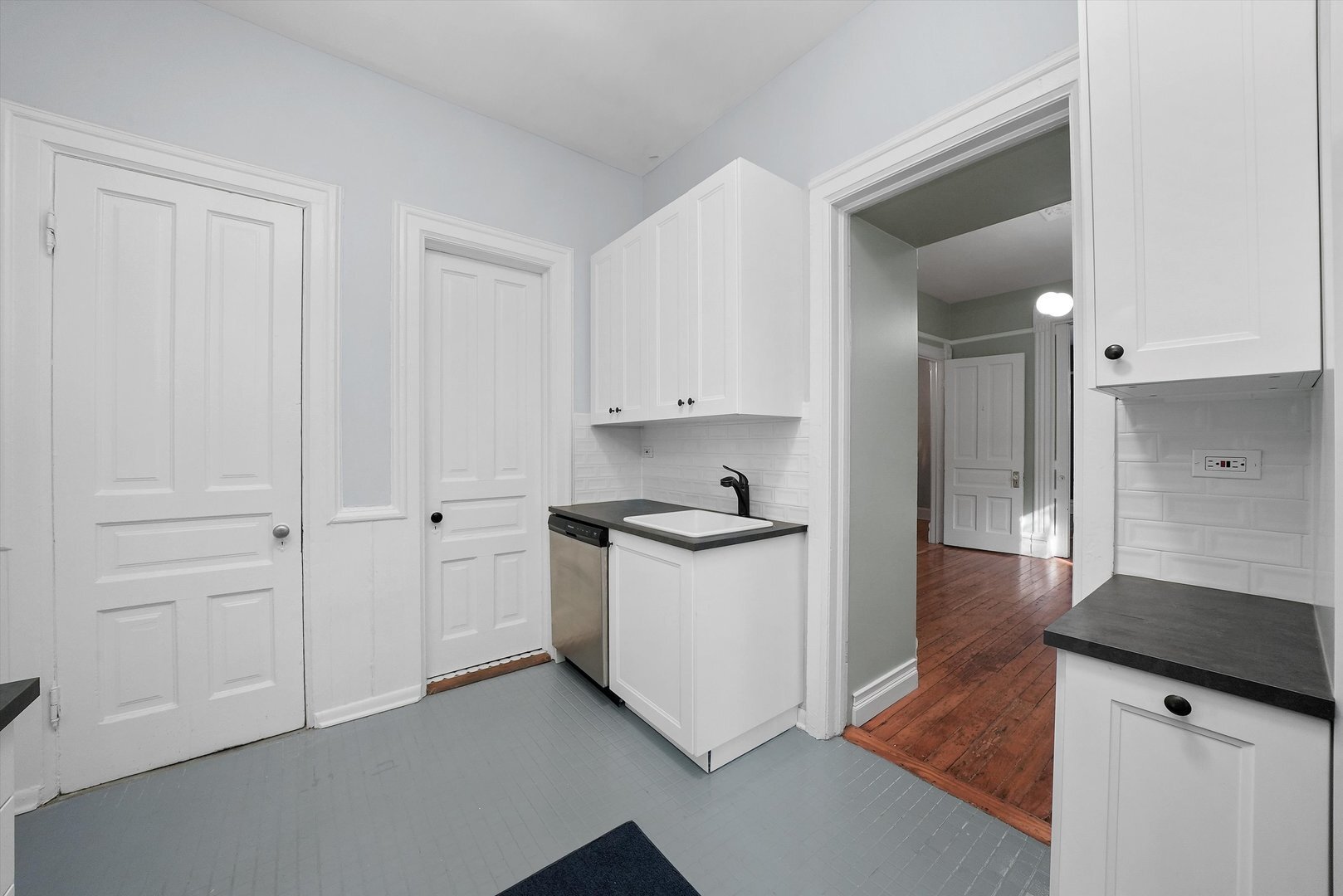 Building Photo - 1900 N Bissell St