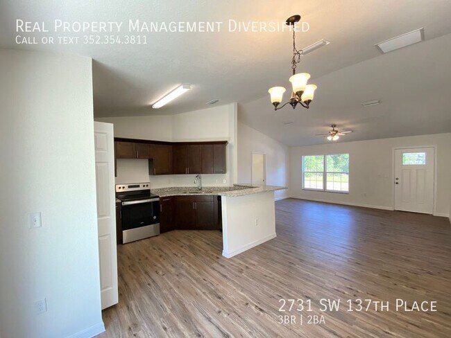 Building Photo - 2731 SW 137th Pl