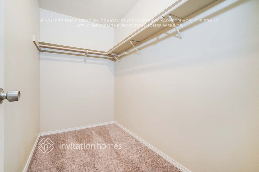 Building Photo - 5414 N 33rd St