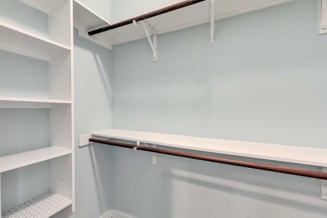 Building Photo - 3505 Villa Ct