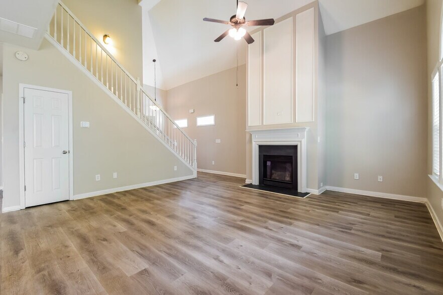 Building Photo - 2740 Gatewater Ct