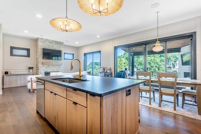 Building Photo - 856 BELLE Rdg Lp