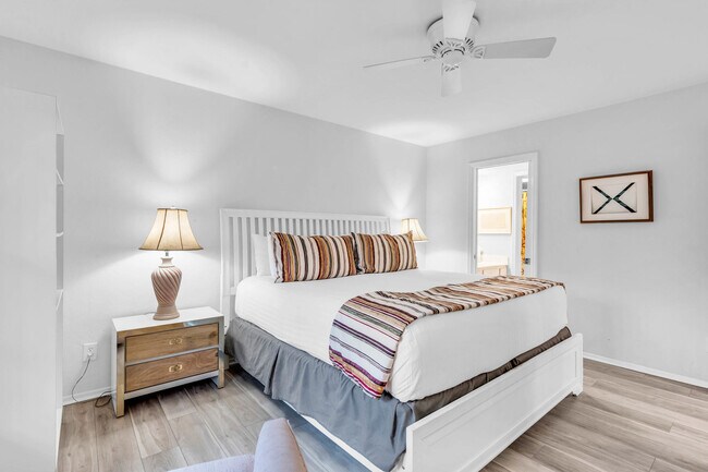 Building Photo - 600 Neapolitan Way