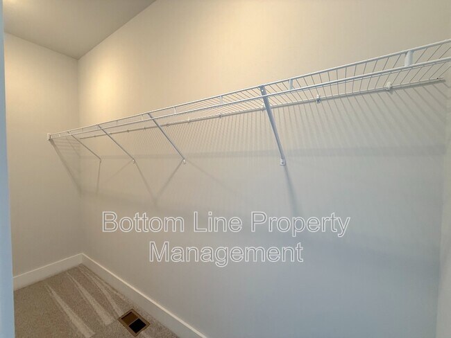 Building Photo - 4023 Tundra Rd