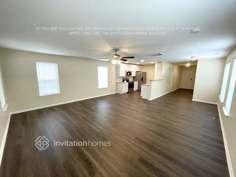 Building Photo - 711 Wilderness Trail Dr