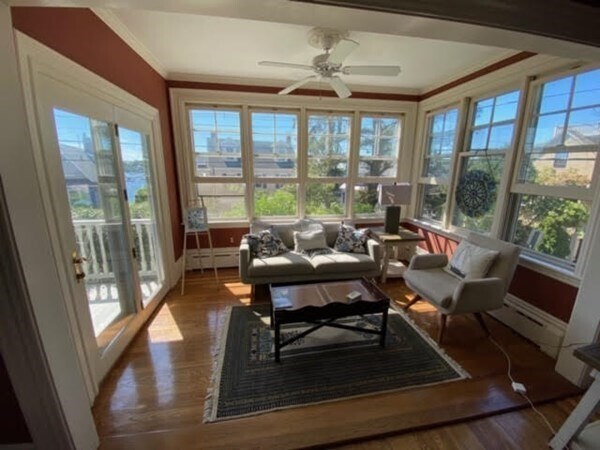 Building Photo - 30 Waldron St