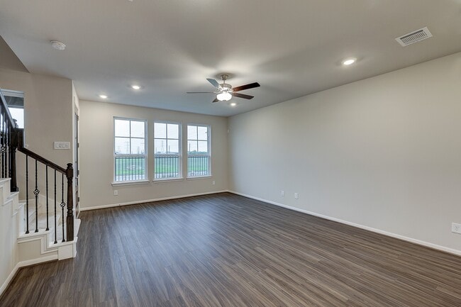 Building Photo - 9433 Towne Lake Pkwy