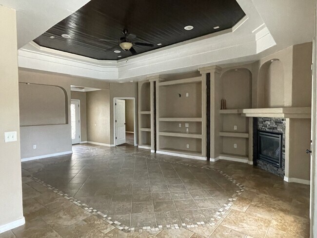 Building Photo - 3132 Tunnel Point Way