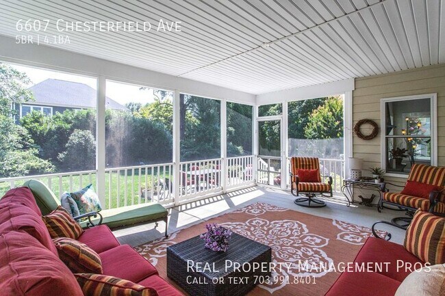 Building Photo - 6607 Chesterfield Ave