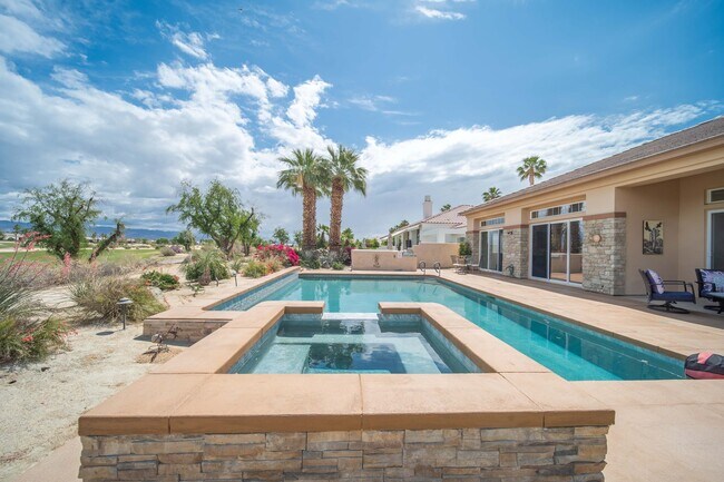 Building Photo - 81620 Tiburon Dr