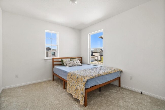 Building Photo - 304 Regatta Trl