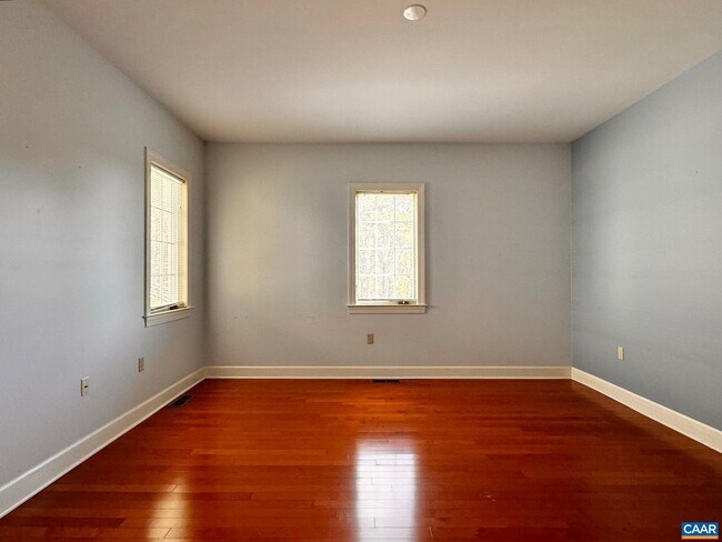 Building Photo - 3834 Thomas Dairy Ln