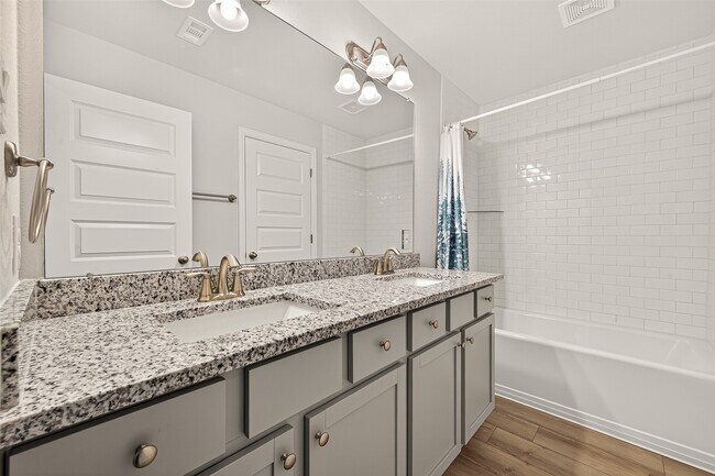 Building Photo - 409 Aurora Creek Ln