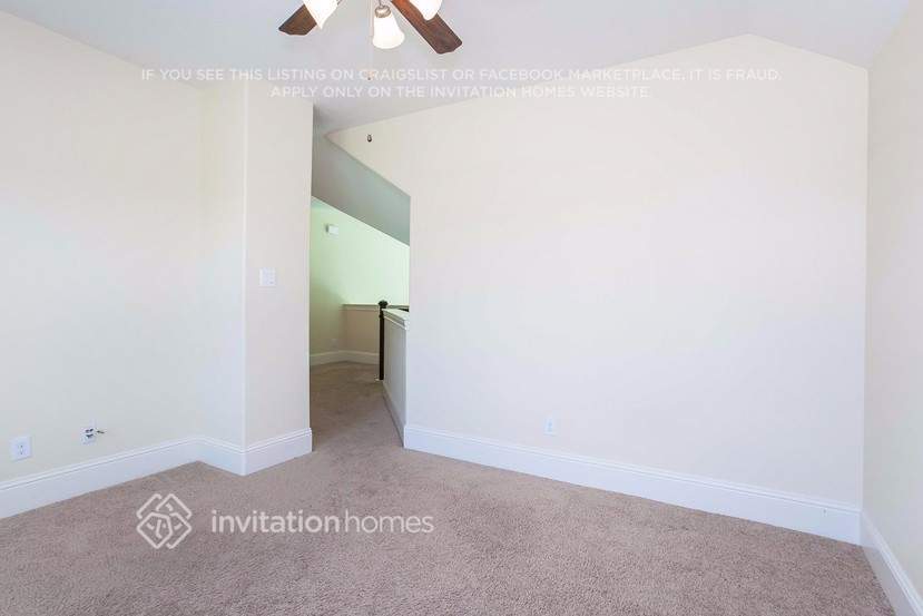 Building Photo - 1307 Ainsley Way Dr