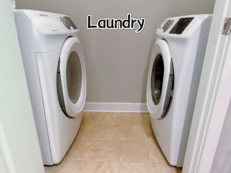 Washer & Dryer in unit - 390 17th St NW