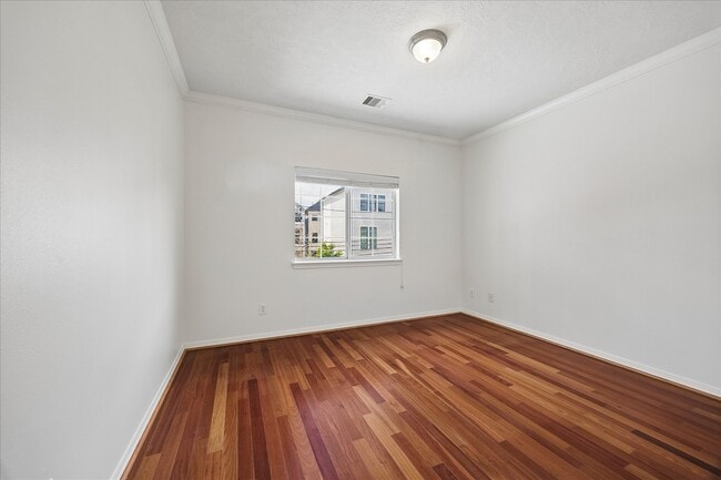 Building Photo - 7608 Janak Dr